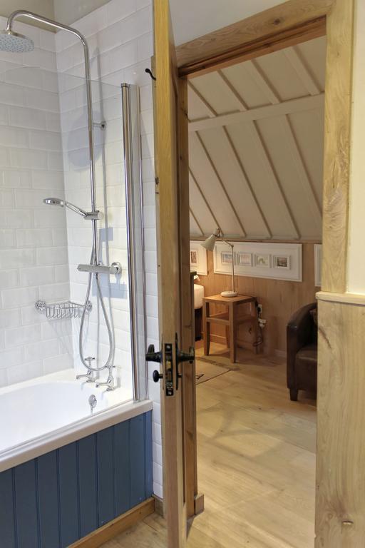 Lumely Fee Bunkhouse Aparthotel Κένταλ Δωμάτιο φωτογραφία