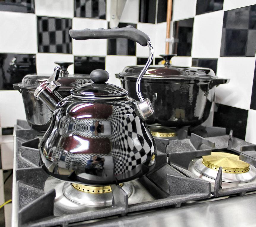 Lumely Fee Bunkhouse Aparthotel Κένταλ Εξωτερικό φωτογραφία