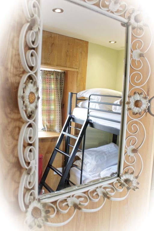 Lumely Fee Bunkhouse Aparthotel Κένταλ Εξωτερικό φωτογραφία